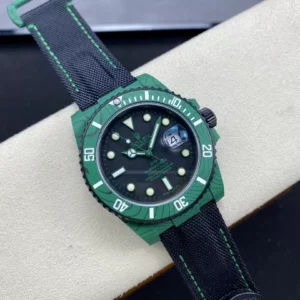 ĐỒNG HỒ NAM ROLEX SUBMARINER REPLICA CAO CẤP MÀU XANH LÁ VSF 40MM 1 ĐỒNG HỒ NAM ROLEX SUBMARINER REPLICA CAO CẤP MẶT SỐ ĐEN VỎ XANH 40MM
