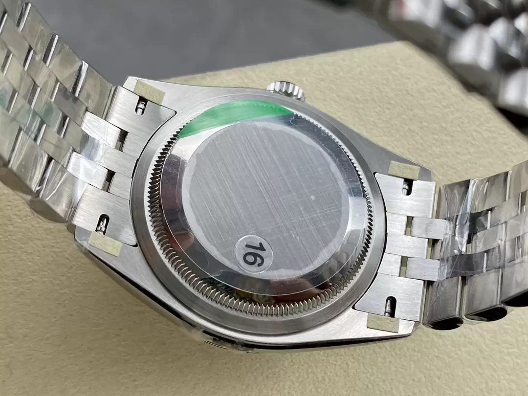 ĐỒNG HỒ NAM ROLEX DATEJUST REPLICA 1:1 MẶT SỐ ĐEN ĐƠN GIẢN LỊCH SỰ 36MM ĐỒNG HỒ NAM ROLEX DATEJUST REPLICA 1:1 MẶT SỐ ĐEN ĐƠN GIẢN LỊCH SỰ 36MM