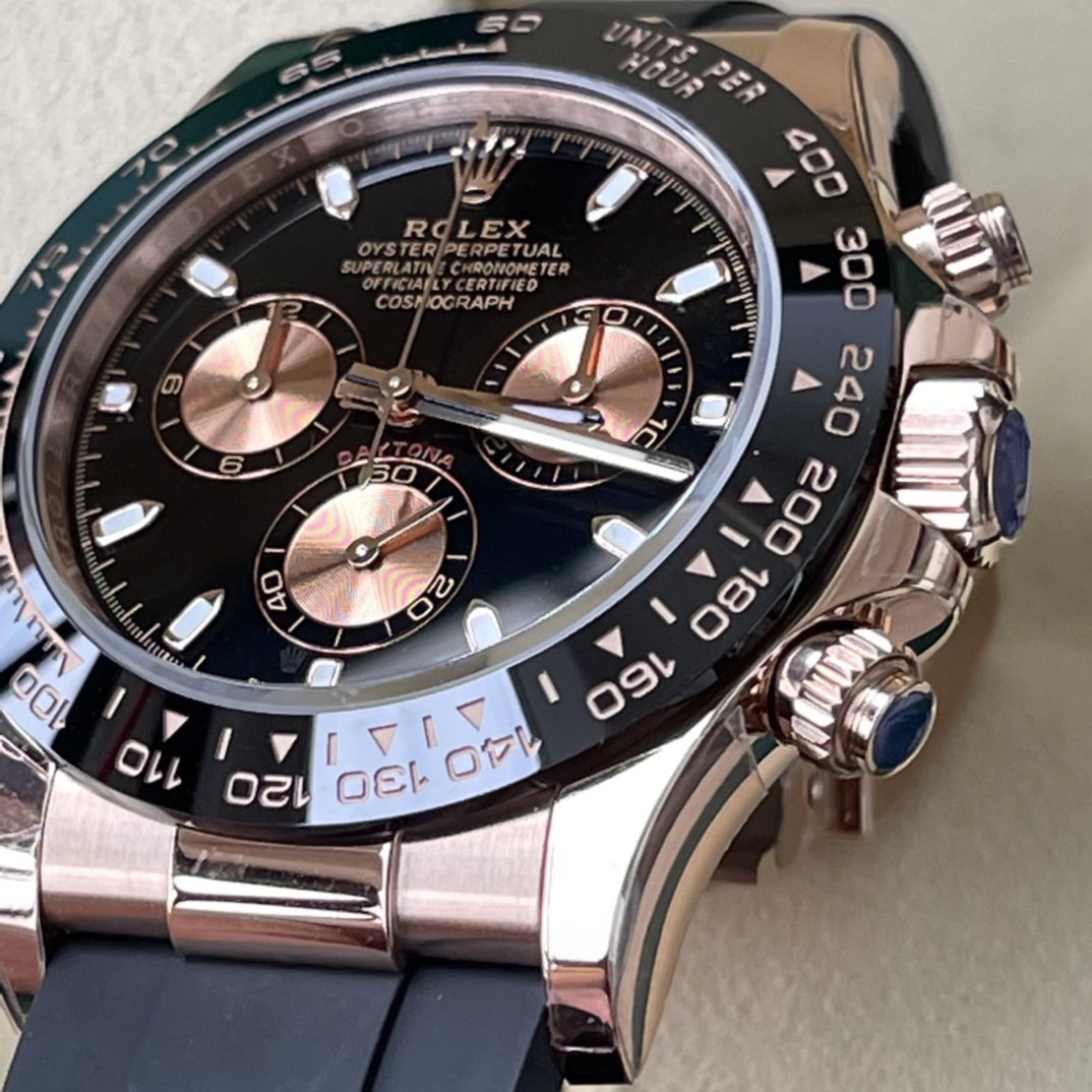 ĐỒNG HỒ NAM ROLEX DAYTONA REPLICA 1:1 BEZEL ĐEN VỎ VÀNG HỒNG 40MM ĐỒNG HỒ NAM ROLEX DAYTONA REPLICA 1:1 BEZEL ĐEN VỎ VÀNG HỒNG 40MM