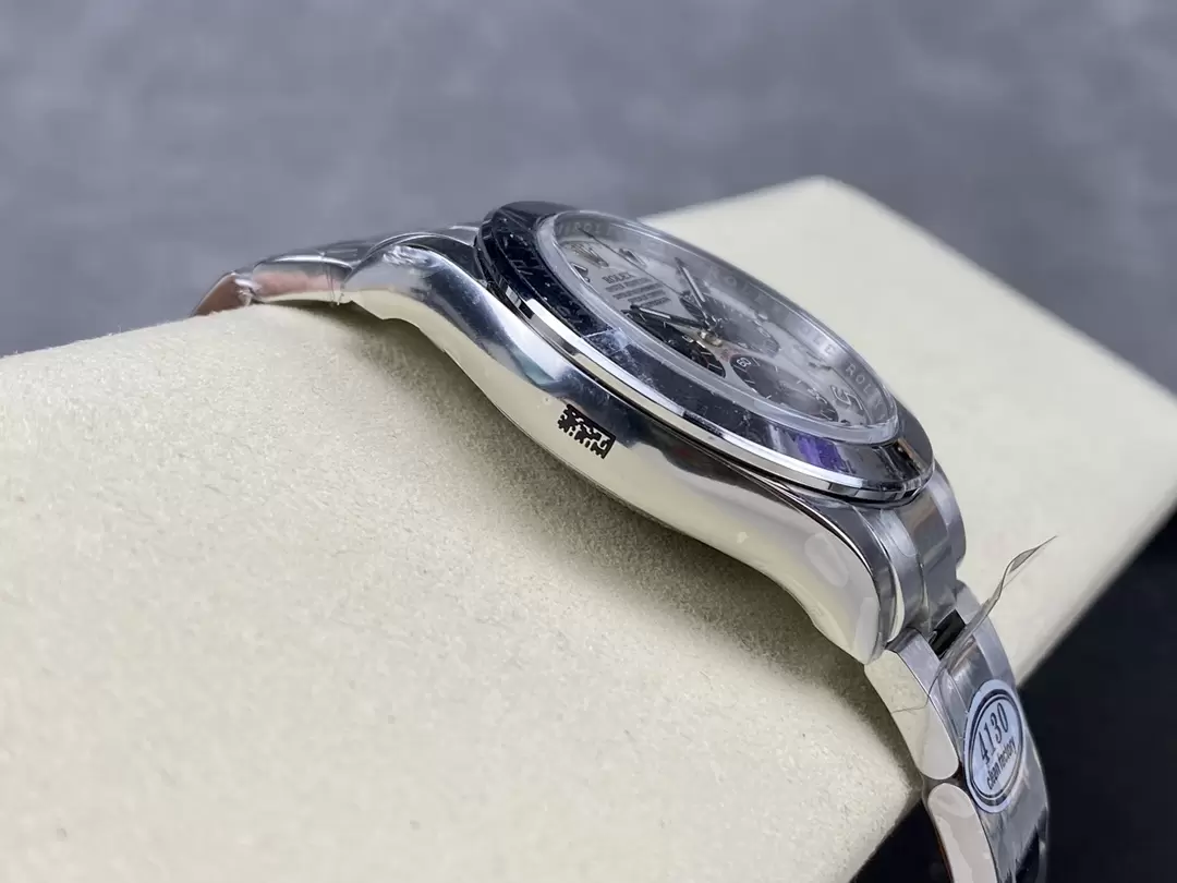 ĐỒNG HỒ NAM ROLEX DAYTONA CLEAN FACTORY REPLICA MẶT SỐ THIẾT KẾ 40MM ĐỒNG HỒ NAM ROLEX DAYTONA CLEAN FACTORY REPLICA MẶT SỐ THIẾT KẾ 40MM