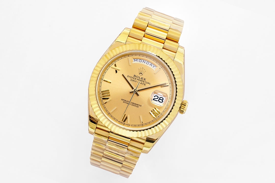 ĐỒNG HỒ NAM ROLEX DAT-DATE REPLICA CAO CẤP MẶT SỐ VÀNG NIỀNG KHÍA 40MM ĐỒNG HỒ NAM ROLEX DAT-DATE REPLICA CAO CẤP MẶT SỐ VÀNG NIỀNG KHÍA 40MM