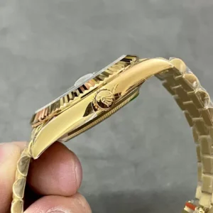 ĐỒNG HỒ NAM ROLEX DAY-DATE 228238 REPLICA 1:1 NHÀ MÁY GS MẶT SỐ XANH 40MM 2 ĐỒNG HỒ NAM ROLEX DAY-DATE 228238 REPLICA 1:1 NHÀ MÁY GS MẶT SỐ XANH 40MM