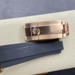 ROLEX DAYTONA COPIES WATCHES BLACK DIAL ROSE GOLD PLATE RUBBER STRAP CLEAN FACTORY 40MM 6 ĐỒNG HỒ NAM ROLEX DAYTONA LEAN FACTORY REPLICA KHÓA HỘP TRẺ TRUNG 40MM