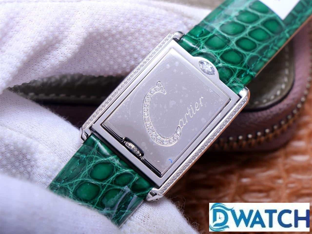 ĐỒNG HỒ NỮ CARTIER TANK BASCULANTE FAKE 1:1 NHÀ MÁY AW DÂY DA XANH 31MM ĐỒNG HỒ NỮ CARTIER TANK BASCULANTE FAKE 1:1 NHÀ MÁY AW DÂY DA XANH 31MM