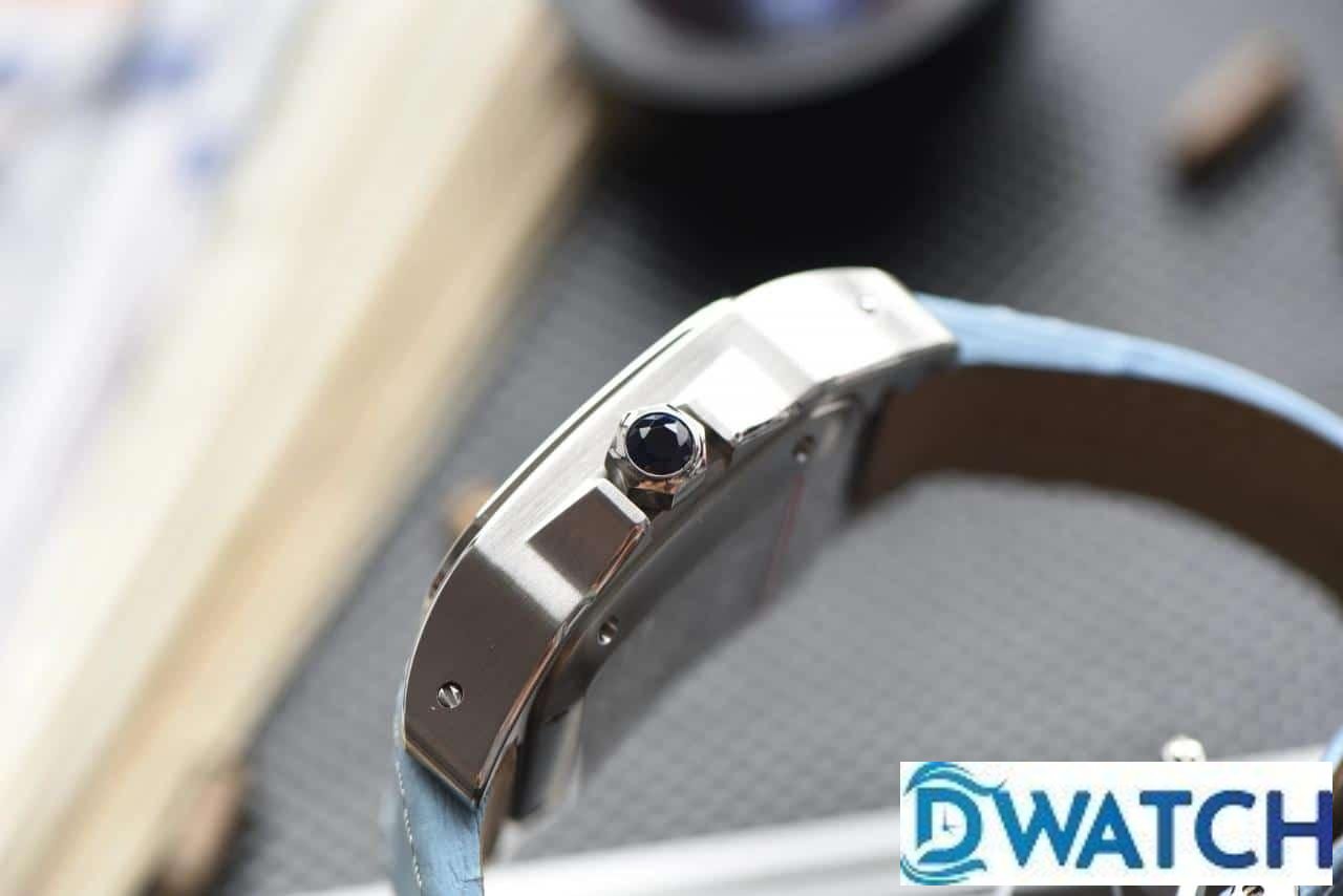 ĐỒNG HỒ NỮ CARTIER SANTOS W20126X8 FAKE 1:1 NHÀ MÁY V6 DÂY DA XANH 35MM ĐỒNG HỒ NỮ CARTIER SANTOS W20126X8 FAKE 1:1 NHÀ MÁY V6 DÂY DA XANH 35MM