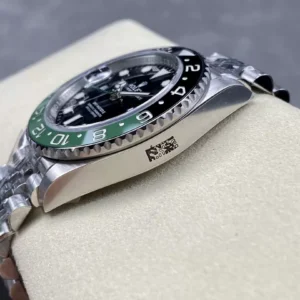 ĐỒNG HỒ NAM ROLEX GMT-MASTER II 126720 REPLICA CAO CẤP NHÀ MÁY C+ 40MM 2 ĐỒNG HỒ NAM ROLEX GMT-MASTER II 126720 REPLICA CAO CẤP NHÀ MÁY C+ 40MM
