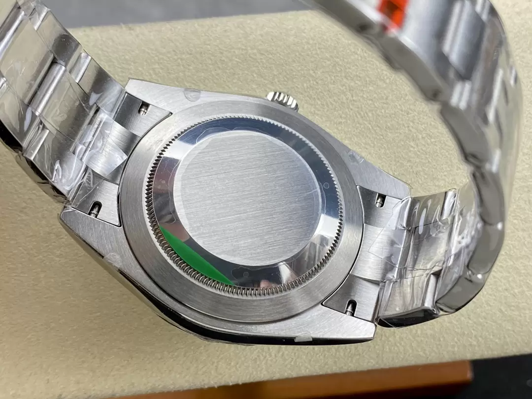 ĐỒNG HỒ NAM ROLEX OYSTER PERPETUAL 124300 REPLICA 1:1 NHÀ MÁY EW FACTORY 41MM ĐỒNG HỒ NAM ROLEX OYSTER PERPETUAL 124300 REPLICA 1:1 NHÀ MÁY EW FACTORY 41MM