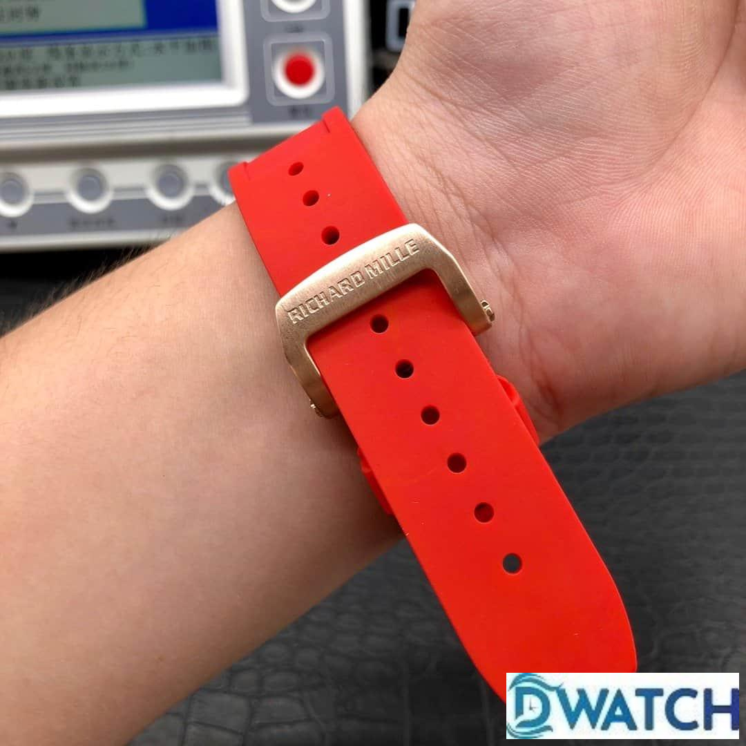 ĐỒNG HỒ NAM RICHARD MILLE RM052-01 FAKE 11 ĐÍNH ĐÁ DÂY ĐEO ĐỎ 43MM ĐỒNG HỒ NAM RICHARD MILLE RM052-01 FAKE 11 ĐÍNH ĐÁ DÂY ĐEO ĐỎ 43MM