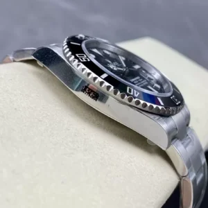 ROLEX SUBMARINER 124060 LUXURY FAKES WATCH BLACK DIAL AND BEZEL VS FACTORY 41MM 2 ĐỒNG HỒ NAM ROLEX SUBMARINER 124060 REPLICA 1:1 NHÀ MÁY VS MẶT SỐ ĐEN 41MM