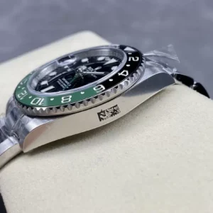 ROLEX GMT-MASTER II 126720 COPIES WATCHES C+ FACTORY CERAMIC BEZEL 40MM 2 ĐỒNG HỒ NAM ROLEX GMT-MASTER II 126720 REPLICA 1:1 NHÀ MÁY C+ BEZEL GỐM 40MM