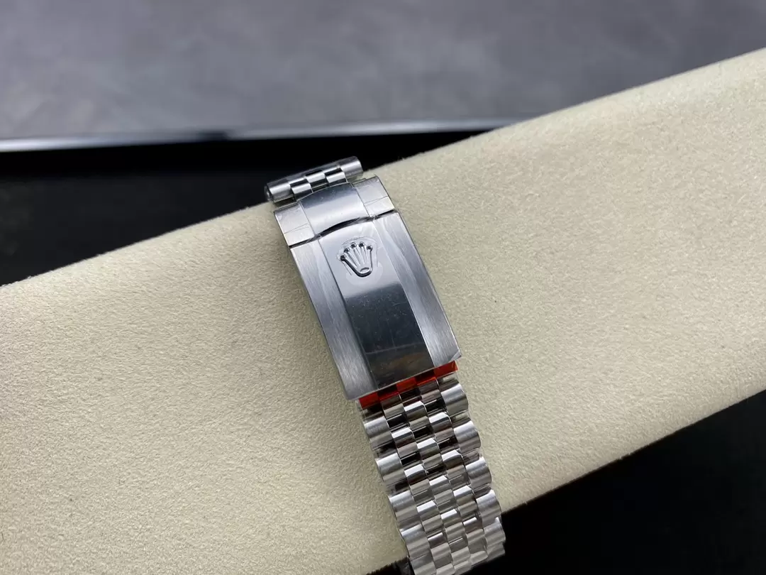 ĐỒNG HỒ NAM ROLEX DATEJUST NHÀ MÁY VS REPLICA CAO CẤP 126334 41MM ĐỒNG HỒ NAM ROLEX DATEJUST NHÀ MÁY VS REPLICA CAO CẤP 126334 41MM