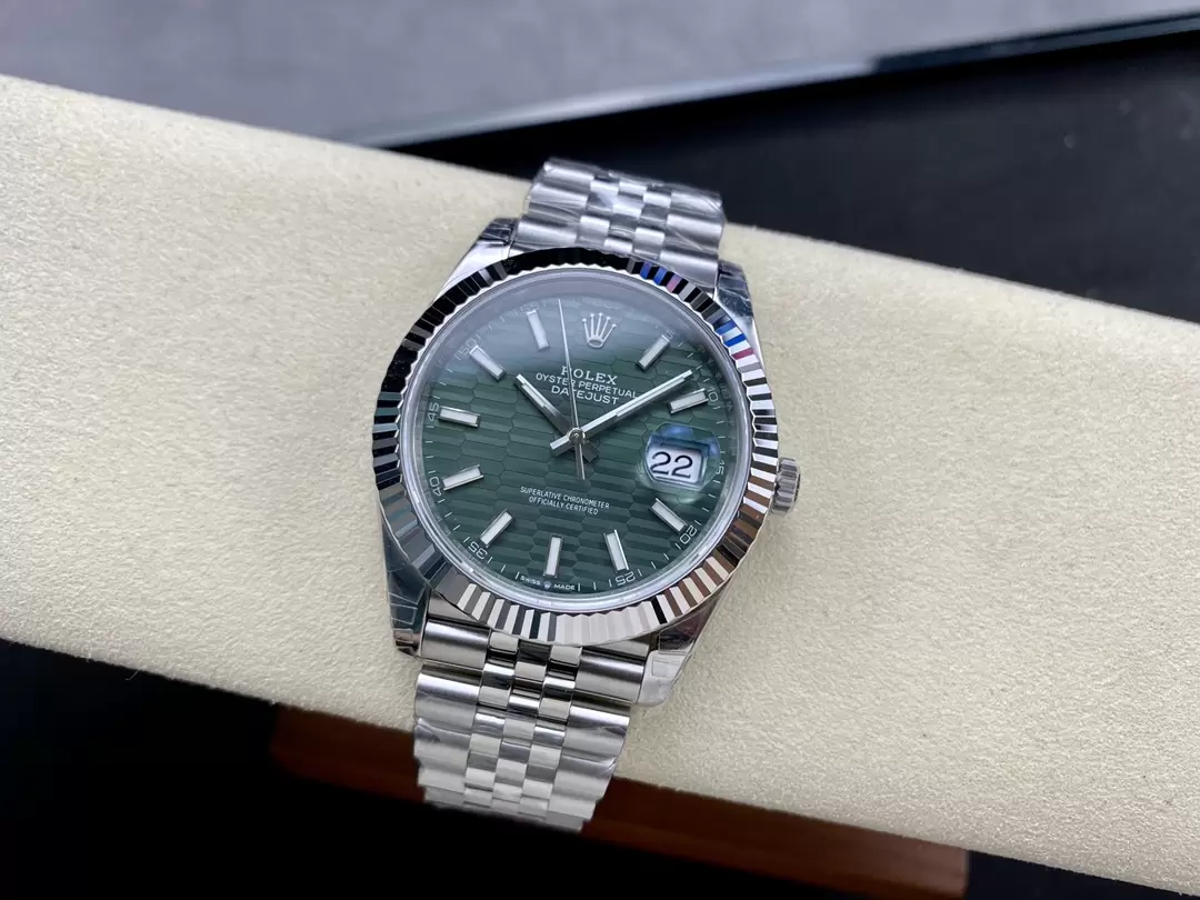 ĐỒNG HỒ NAM ROLEX DATEJUST NHÀ MÁY VS REPLICA CAO CẤP 126334 41MM ĐỒNG HỒ NAM ROLEX DATEJUST NHÀ MÁY VS REPLICA CAO CẤP 126334 41MM