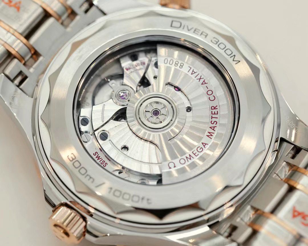 ĐỒNG HỒ NAM OMEGA SEAMASTER SUPER FAKE NHÀ MÁY OR GREEN DIAL 42MM ĐỒNG HỒ NAM OMEGA SEAMASTER SUPER FAKE NHÀ MÁY OR GREEN DIAL 42MM