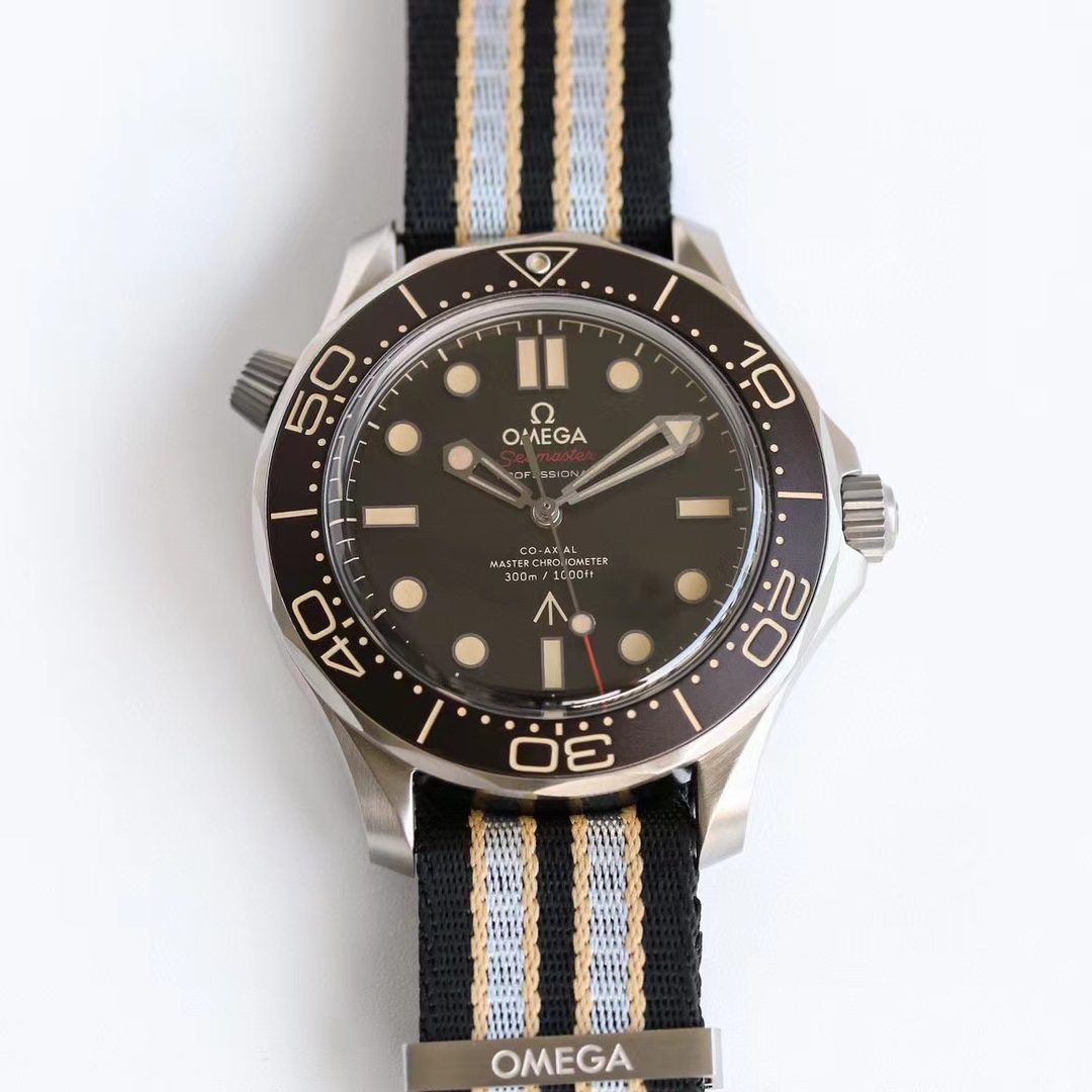 ĐỒNG HỒ NAM OMEGA SEAMASTER SUPER FAKE NHÀ MÁY OR FACTORY DÂY VẢI 42MM ĐỒNG HỒ NAM OMEGA SEAMASTER SUPER FAKE NHÀ MÁY OR FACTORY DÂY VẢI 42MM