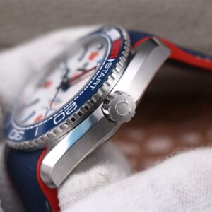 ĐỒNG HỒ NAM OMEGA SEAMASTER FAKE 1:1 NHÀ MÁY VS DÂY CAO SU LỘ CƠ 43MM 2 ĐỒNG HỒ NAM OMEGA SEAMASTER FAKE 1:1 NHÀ MÁY VS DÂY CAO SU LỘ CƠ 43MM