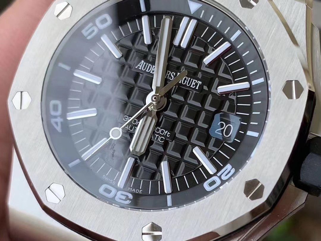 ĐỒNG HỒ AUDEMARS PIGUET ROYAL OAK OFFSHORE 15710ST FAKE NHÀ MÁY JF ĐEN 42MM ĐỒNG HỒ AUDEMARS PIGUET ROYAL OAK OFFSHORE 15710ST FAKE NHÀ MÁY JF ĐEN 42MM