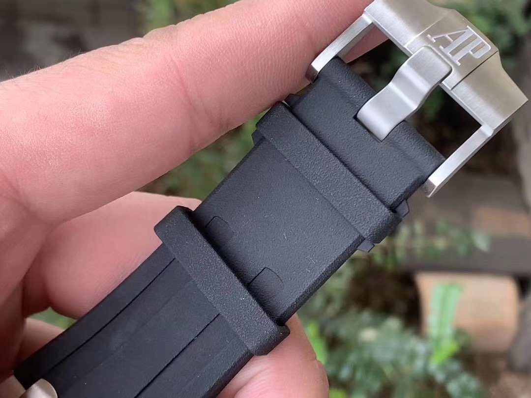 ĐỒNG HỒ AUDEMARS PIGUET ROYAL OAK OFFSHORE 15710ST FAKE NHÀ MÁY JF ĐEN 42MM ĐỒNG HỒ AUDEMARS PIGUET ROYAL OAK OFFSHORE 15710ST FAKE NHÀ MÁY JF ĐEN 42MM