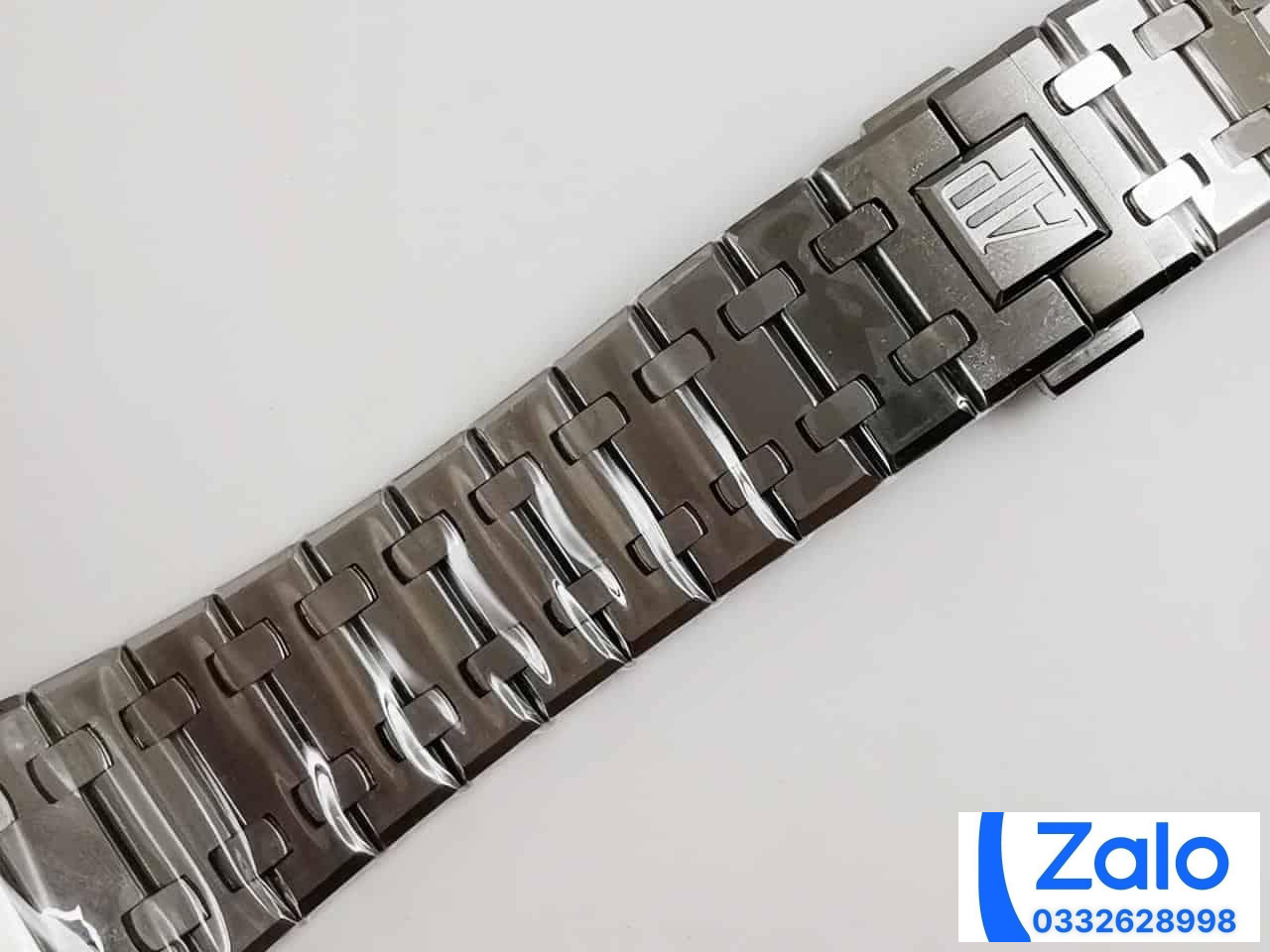 ĐỒNG HỒ NAM AUDEMARS PIGUET ROYAL OAK 15500 FAKE NHÀ MÁY OM 1 Ô LỊCH 41MM-1 ĐỒNG HỒ NAM AUDEMARS PIGUET ROYAL OAK 15500 FAKE NHÀ MÁY OM 1 Ô LỊCH 41MM