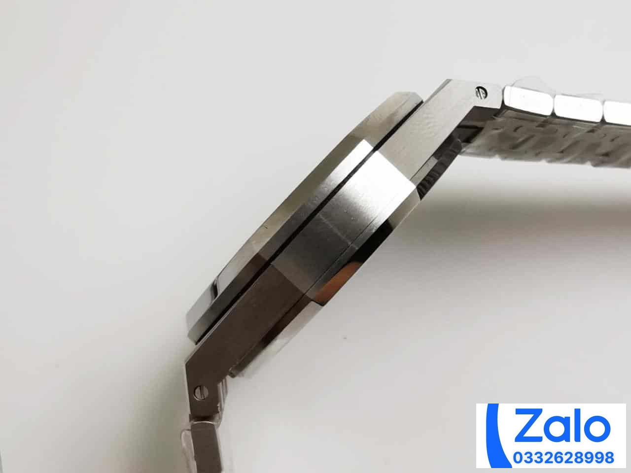 ĐỒNG HỒ NAM AUDEMARS PIGUET ROYAL OAK 15500 FAKE NHÀ MÁY OM 1 Ô LỊCH 41MM ĐỒNG HỒ NAM AUDEMARS PIGUET ROYAL OAK 15500 FAKE NHÀ MÁY OM 1 Ô LỊCH 41MM