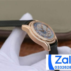 ĐỒNG HỒ NỮ AUDEMARS PIGUET 77303BC FAKE 11 ĐÍNH ĐÁ VÀNG HỒNG 39.5MM 3 ĐỒNG HỒ NỮ AUDEMARS PIGUET 77303BC FAKE 11 ĐÍNH ĐÁ VÀNG HỒNG 39.5MM