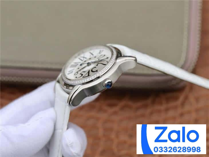 ĐỒNG HỒ NỮ AUDEMARS PIGUET 77303BC FAKE 1:1 MÀU TRẮNG DÂY DA 39.5MM ĐỒNG HỒ NỮ AUDEMARS PIGUET 77303BC FAKE 1:1 MÀU TRẮNG DÂY DA 39.5MM