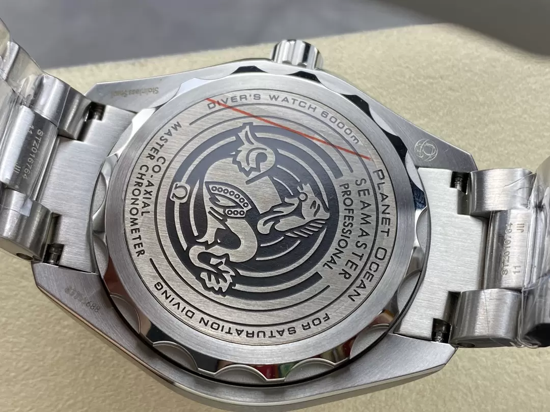 ĐỒNG HỒ NAM OMEGA SEAMASTER SUPER FAKE NHÀ MÁY VS BEZEL MÀU CAM 45.5MM ĐỒNG HỒ NAM OMEGA SEAMASTER SUPER FAKE NHÀ MÁY VS BEZEL MÀU CAM 45.5MM