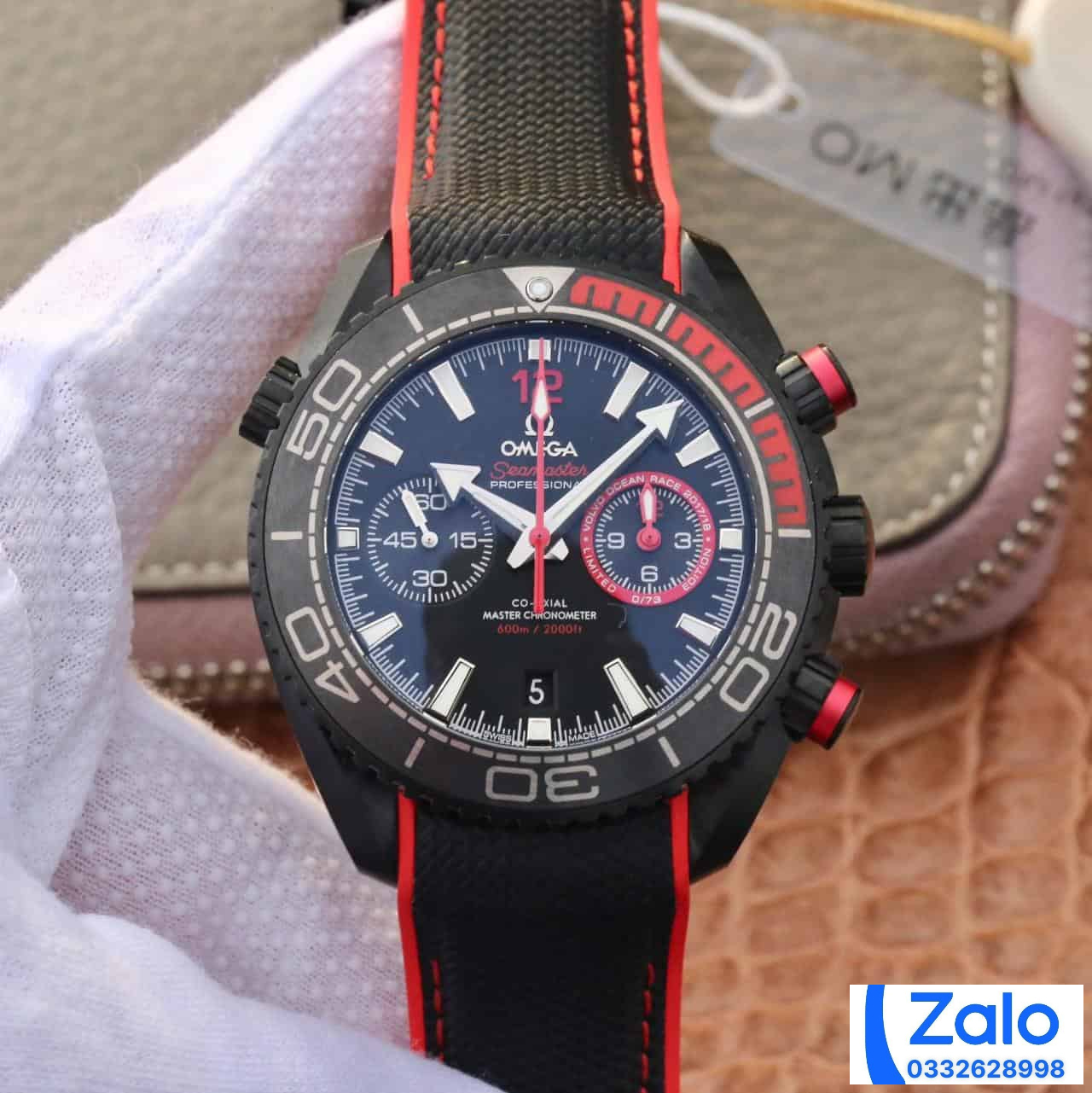 ĐỒNG HỒ NAM OMEGA SEAMASTER FAKE 1:1 NHÀ MÁY OM HAI MÀU ĐỎ ĐEM 45MM ĐỒNG HỒ NAM OMEGA SEAMASTER FAKE 1:1 NHÀ MÁY OM HAI MÀU ĐỎ ĐEM 45MM