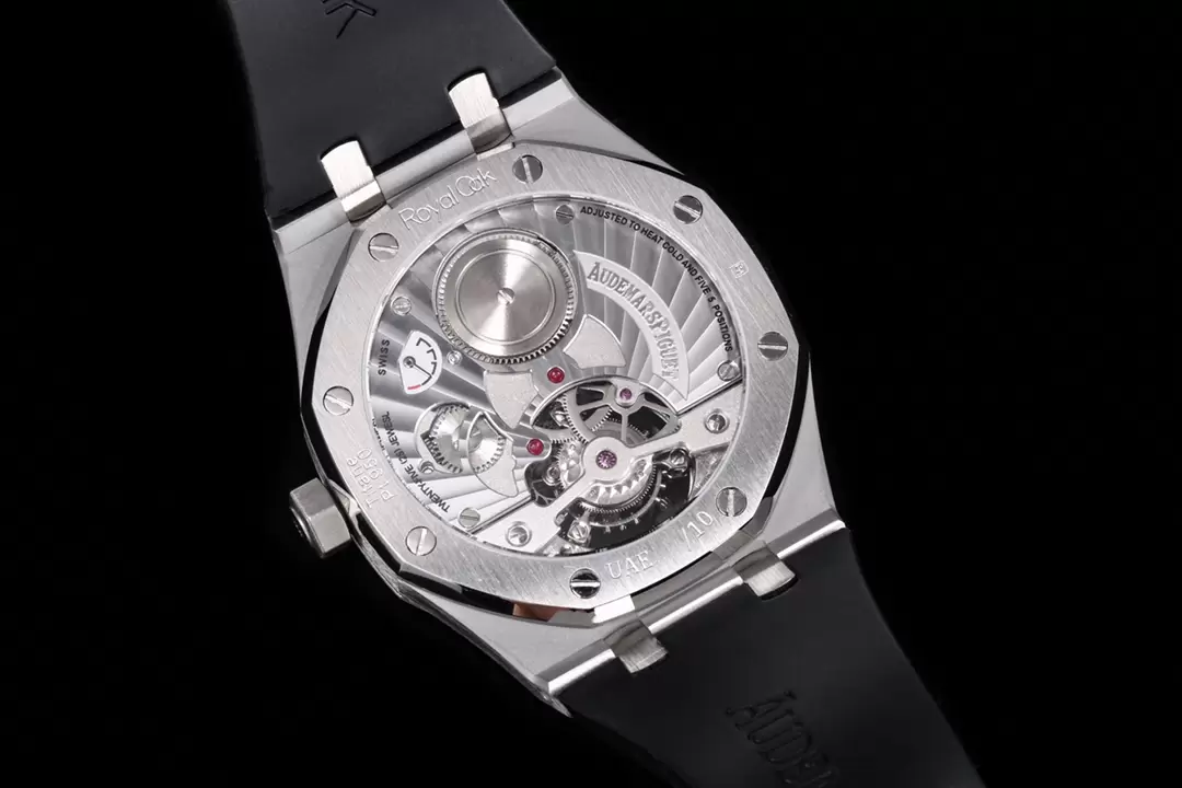 ĐỒNG HỒ AUDEMARS PIGUET ROYAL OAK REPLICA 11 NHÀ MÁY R8 DÂY CAO SU 41MM ĐỒNG HỒ AUDEMARS PIGUET ROYAL OAK REPLICA 11 NHÀ MÁY R8 DÂY CAO SU 41MM