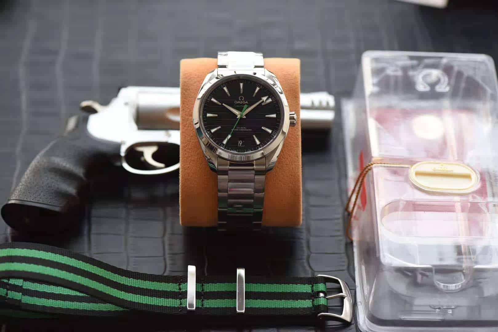 ĐỒNG HỒ NAM OMEGA SEAMASTER AQUA TERRA FAKE 11 NHÀ MÁY VS KIM XANH LÁ 41MM ĐỒNG HỒ NAM OMEGA SEAMASTER AQUA TERRA FAKE 11 NHÀ MÁY VS KIM XANH LÁ 41MM