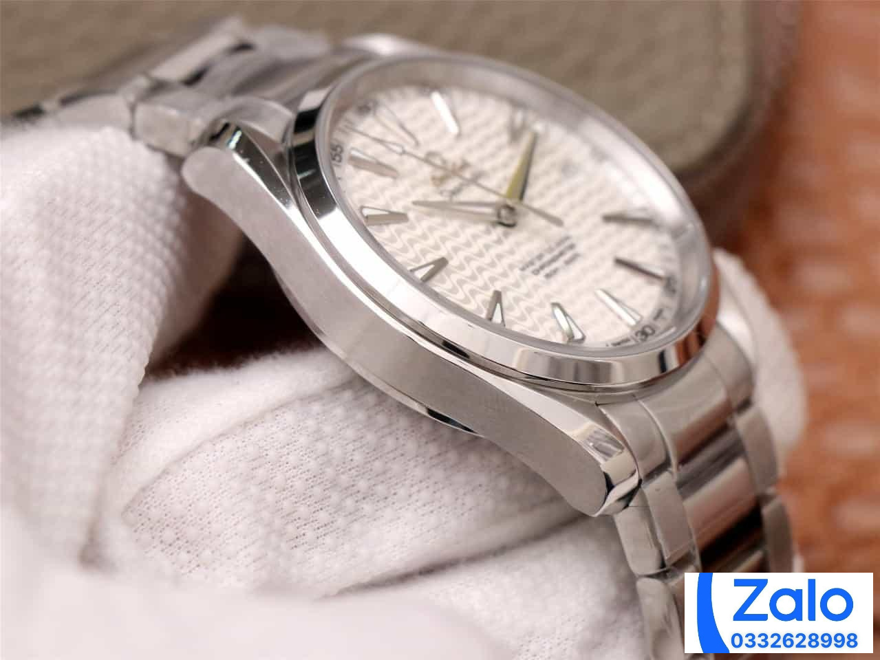 ĐỒNG HỒ NAM OMEGA SEAMASTER FAKE 11 NHÀ MÁY VS DÂY THÉP 41MM ĐỒNG HỒ NAM OMEGA SEAMASTER FAKE 11 NHÀ MÁY VS DÂY THÉP 41MM