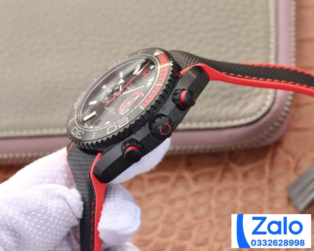 ĐỒNG HỒ NAM OMEGA SEAMASTER FAKE 1:1 NHÀ MÁY OM HAI MÀU ĐỎ ĐEM 45MM ĐỒNG HỒ NAM OMEGA SEAMASTER FAKE 1:1 NHÀ MÁY OM HAI MÀU ĐỎ ĐEM 45MM