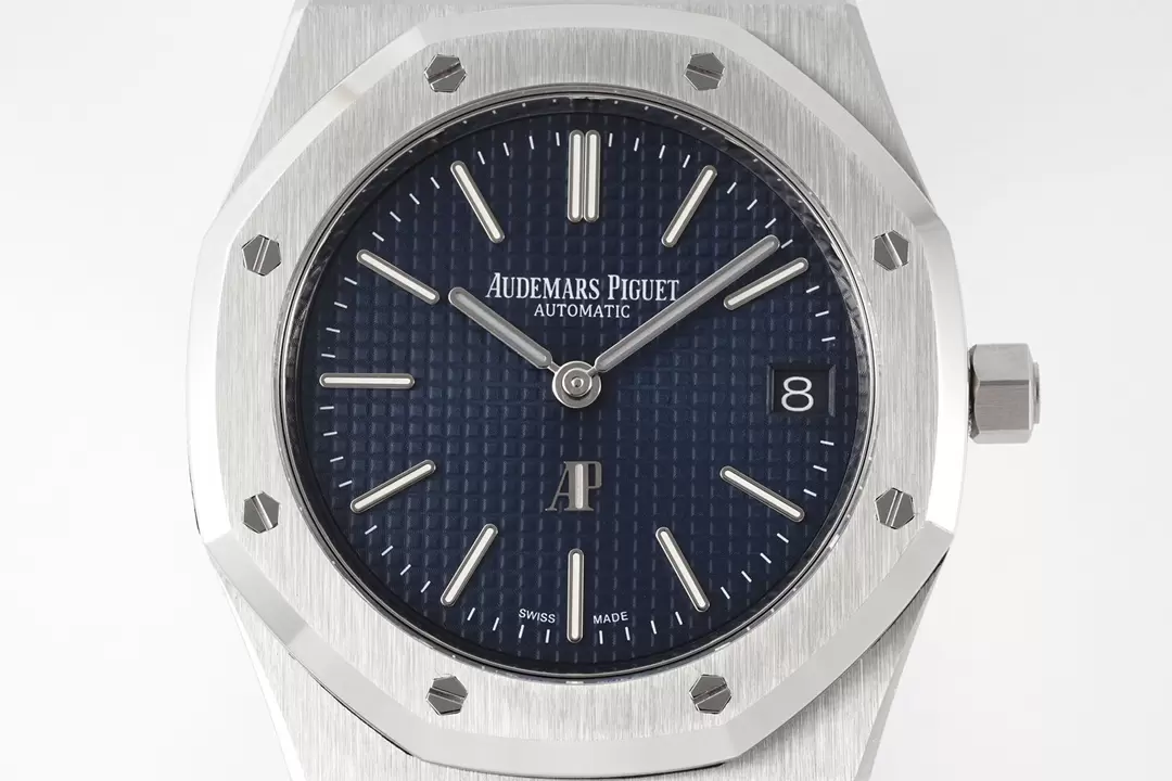 ĐỒNG HỒ AUDEMARS PIGUET ROYAL OAK REPLICA CAO CẤP NHÀ MÁY ZF KHÓA GẤP 39MM ĐỒNG HỒ AUDEMARS PIGUET ROYAL OAK REPLICA CAO CẤP NHÀ MÁY ZF KHÓA GẤP 39MM
