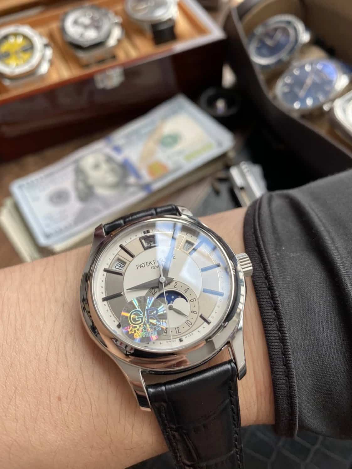 ĐỒNG HỒ PATEK PHILIPPE 5205G REPLICA 11 CAO CẤP THỤY SỸ GR FACTORY 40MM (1) ĐỒNG HỒ PATEK PHILIPPE 5205G REPLICA 11 CAO CẤP THỤY SỸ GR FACTORY 40MM (1)