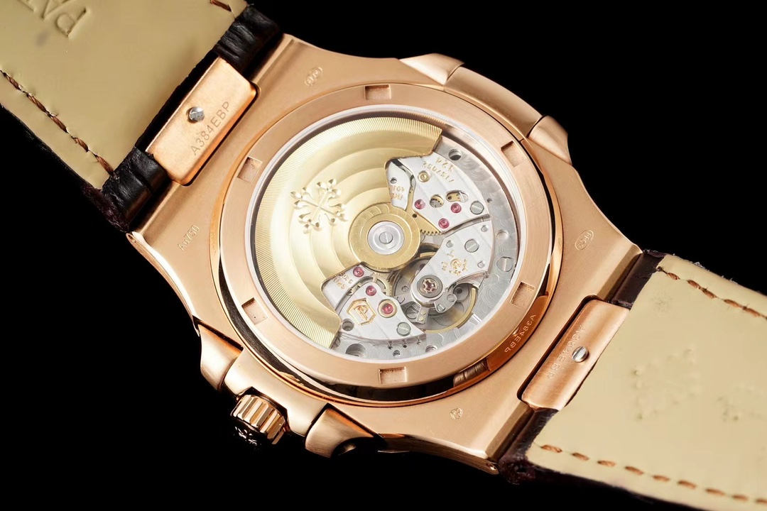 ĐỒNG HỒ PATEK PHILIPPE 5711 NAUTILUS ROSE GOLD ĐÍNH ĐÁ REPLICA 11 GS 40MM (4) ĐỒNG HỒ PATEK PHILIPPE 5711 NAUTILUS ROSE GOLD ĐÍNH ĐÁ REPLICA 11 GS 40MM (4)