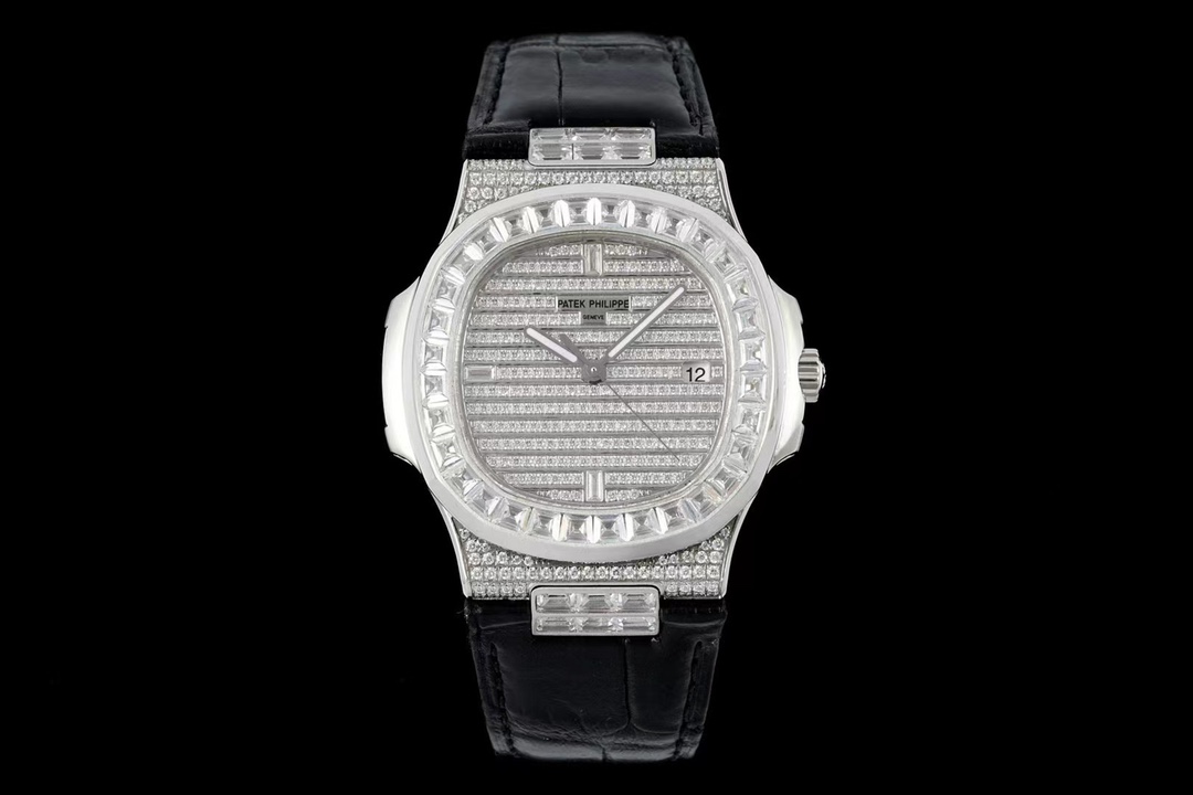 ĐỒNG HỒ PATEK PHILIPPE NAM 5711 NAUTILUS ĐÍNH ĐÁ REPLICA 11 GS FACTORY 40MM (1) ĐỒNG HỒ PATEK PHILIPPE NAM 5711 NAUTILUS ĐÍNH ĐÁ REPLICA 11 GS FACTORY 40MM (1)