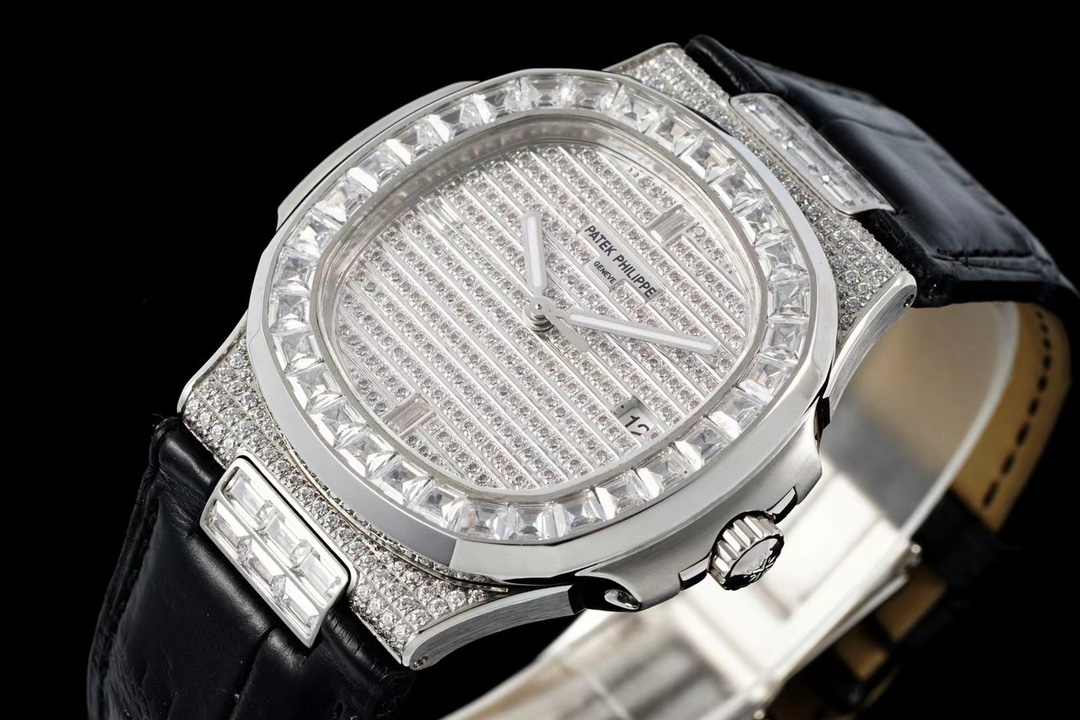 ĐỒNG HỒ PATEK PHILIPPE NAM 5711 NAUTILUS ĐÍNH ĐÁ REPLICA 11 GS FACTORY 40MM (6) ĐỒNG HỒ PATEK PHILIPPE NAM 5711 NAUTILUS ĐÍNH ĐÁ REPLICA 11 GS FACTORY 40MM (6)