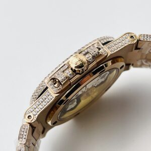 PATEK PHILIPPE NAUTILUS 5711 BEST COPIES WATCHES ROSE GOLD RHINESTONE FULL GEM R8 FACTORY 40MM 3 ĐỒNG HỒ PATEK PHILIPPE NAUTILUS 5711 REPLICA 11 ROSE GOLD FULL ĐÁ R8 40MM (4)