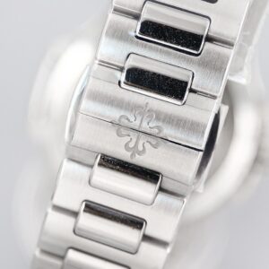 PATEK PHILIPPE NAUTILUS 7118 BEST REPLICA WATCHES WHITE DIAL 3K FACTORY 35.2MM 2 ĐỒNG HỒ PATEK PHILIPPE NAUTILUS 7118 REPLICA 11 WHITE DIAL 3K FACTORY 35 (3)