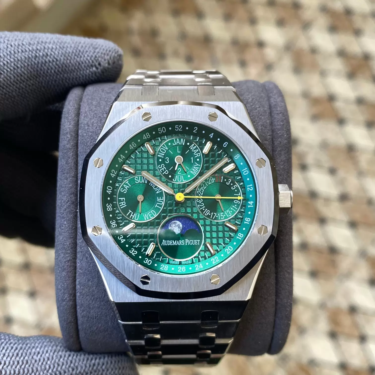 ĐỒNG HỒ AUDEMARS PIGUET ROYAL OAK REPLICA 11 NHÀ MÁY APS XANH GREEN 41MM ĐỒNG HỒ AUDEMARS PIGUET ROYAL OAK REPLICA 11 NHÀ MÁY APS XANH GREEN 41MM