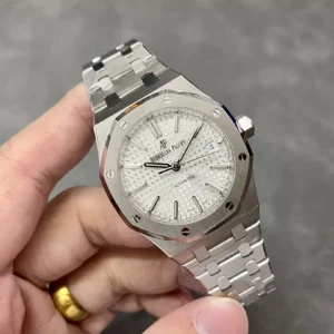 ĐỒNG HỒ AUDEMARS PIGUET ROYAL OAK REPLICA CAO CẤP NHÀ MÁY IP KHÓA GẬP 37MM 1 ĐỒNG HỒ AUDEMARS PIGUET ROYAL OAK REPLICA CAO CẤP NHÀ MÁY IP KHÓA GẬP 37MM