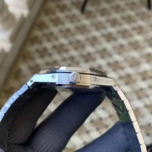 AUDEMARS PIGUET BEST REPLICA WATCHES ROYAL OAK APS FACTORY GREEN DIAL 41MM 2 ĐỒNG HỒ AUDEMARS PIGUET ROYAL OAK REPLICA 11 NHÀ MÁY APS XANH GREEN 41MM