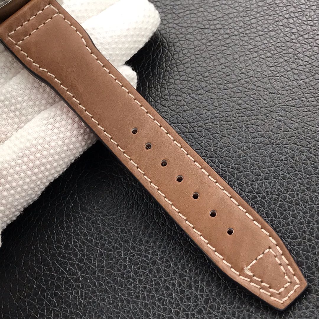 ĐỒNG HỒ IWC PILOT'S IW377714 SUPER FAKE NHÀ MÁY ZF FACTORY 43MM ĐỒNG HỒ IWC PILOT'S IW377714 SUPER FAKE NHÀ MÁY ZF FACTORY 43MM