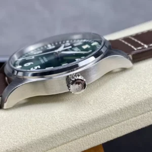 IWC PILOT'S IW328205 FAKE WATCH BROWN LEATHER STRAP M+ FACTORY 40MM 2 ĐỒNG HỒ IWC PILOT’S IW328205 FAKE CAO CẤP NHÀ MÁY M+ FACTORY MẶT XANH 40MM