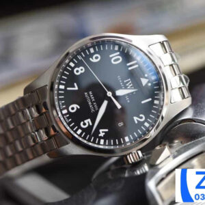 ĐỒNG HỒ IWC PILOT’S IW327011 SUPER FAKE NHÀ MÁY V7 MẶT SỐ ĐEN 40MM 1 ĐỒNG HỒ IWC PILOT’S IW327011 SUPER FAKE NHÀ MÁY V7 MẶT SỐ ĐEN 40MM