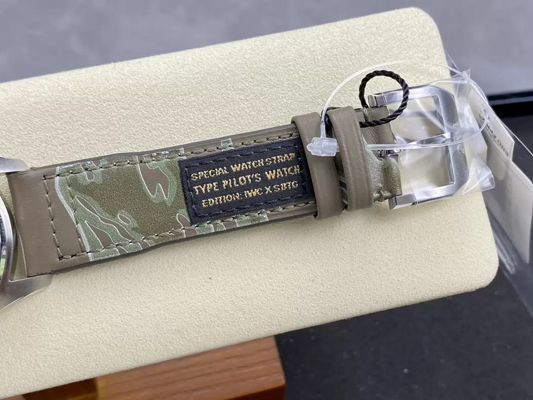 ĐỒNG HỒ IWC PILOTS IW328205 SUPER FAKE NHÀ MÁY M+ FACTORY DÂY DA 40MM (5) ĐỒNG HỒ IWC PILOT'S IW328205 SUPER FAKE NHÀ MÁY M+ FACTORY DÂY DA 40MM