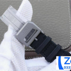 IWC PILOT'S IW502001 BLACK CERAMIC SUPER FAKE WATCH YJL FACTORY 46MM 5 ĐỒNG HỒ IWC PILOT’S IW502001 SUPER FAKE NHÀ MÁY YJL DÂY CAO SU 46MM