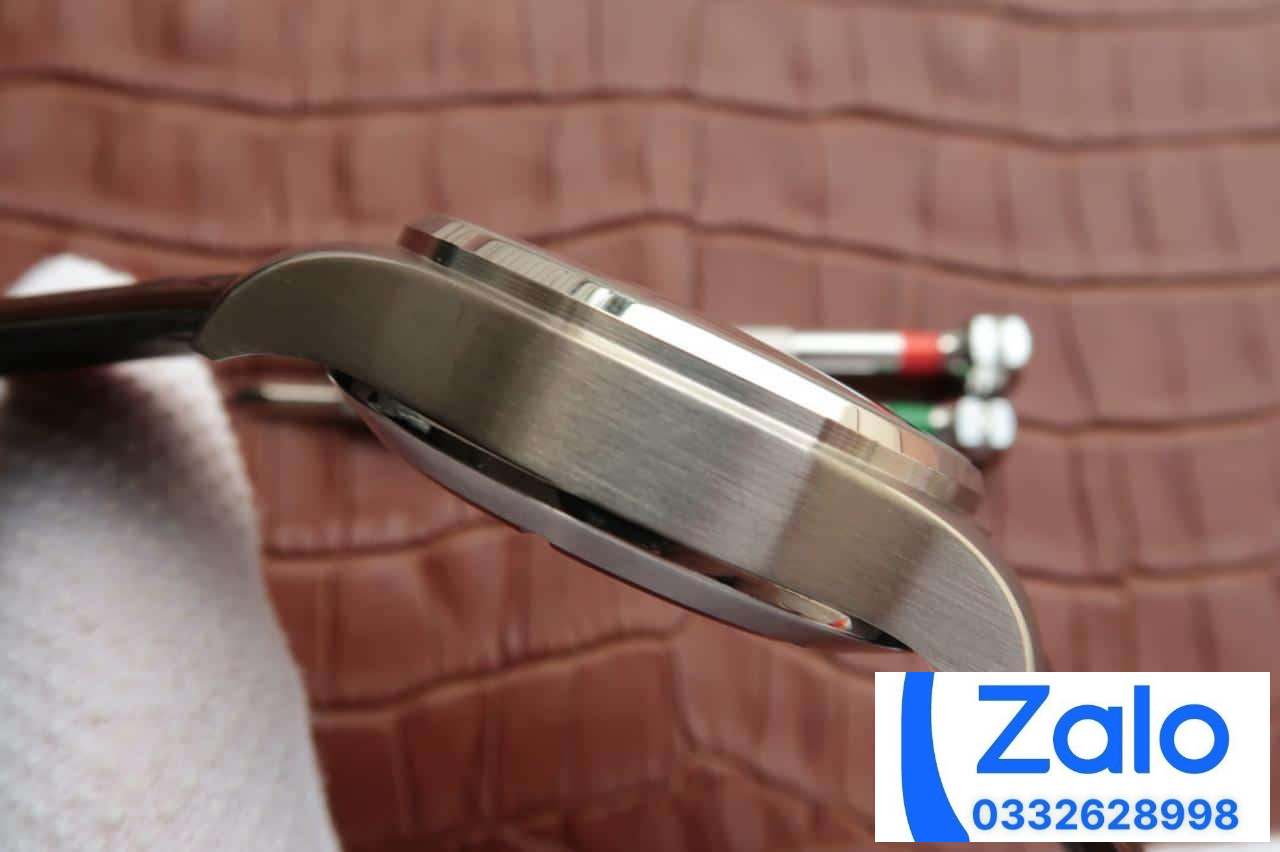 ĐỒNG HỒ IWC PILOT’S w387802 FAKE 11 NHÀ MÁY ZF FACTORY MÀU NÂU 43MM (2) ĐỒNG HỒ IWC PILOT’S w387802 FAKE 1:1 NHÀ MÁY ZF FACTORY MÀU NÂU 43MM