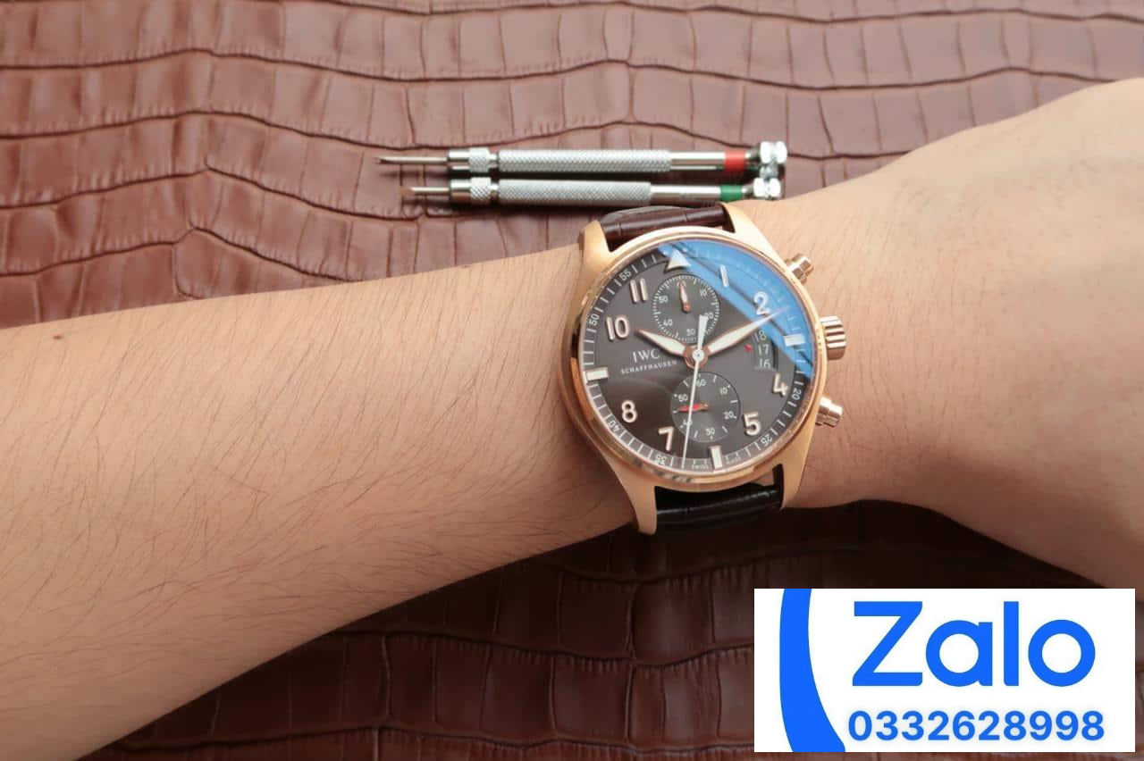 ĐỒNG HỒ IWC PILOT’S w387802 FAKE 11 NHÀ MÁY ZF FACTORY VÀNG GOLD 43MM (7) ĐỒNG HỒ IWC PILOT’S w387802 FAKE 11 NHÀ MÁY ZF FACTORY VÀNG GOLD 43MM
