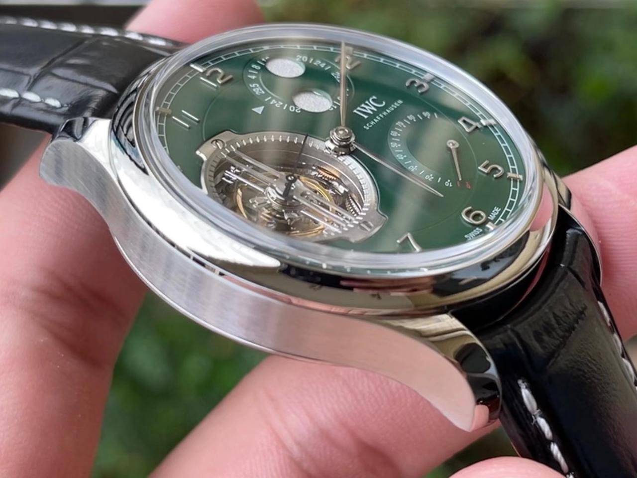 ĐỒNG HỒ IWC PORTUGIESER CONSTANT-FORCE TOURBILLON REP CAO CẤP NHÀ MÁY BBR 44MM (3) ĐỒNG HỒ IWC PORTUGIESER CONSTANT-FORCE TOURBILLON REP CAO CẤP NHÀ MÁY BBR 44MM