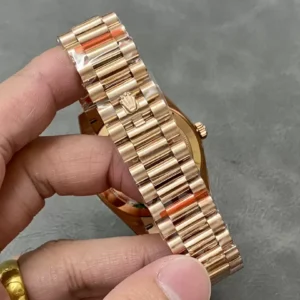 ROLEX DAY-DATE 228235 GOOD IMITATION WATCHES ROSE GOLD DIAL ROSE GOLD PLATE ROMAN HOURS GM FACTORY 40MM 8 ĐỒNG HỒ ROLEX DAY-DATE 228235 REPLICA 11 THÉP VONFRAM ROSE GOLD GMF 40MM (1)